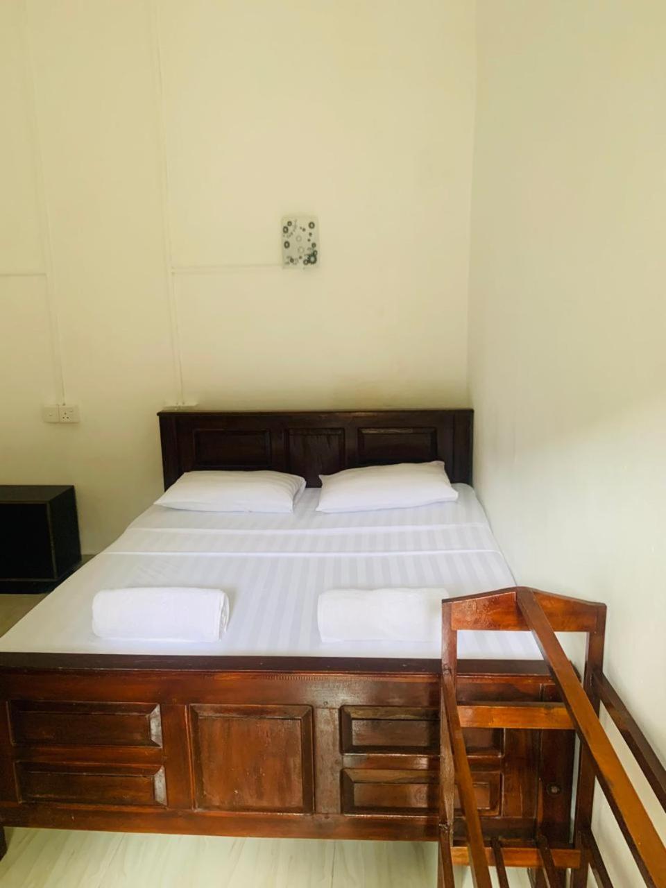 Zimbay Guest House アルガムベイ エクステリア 写真