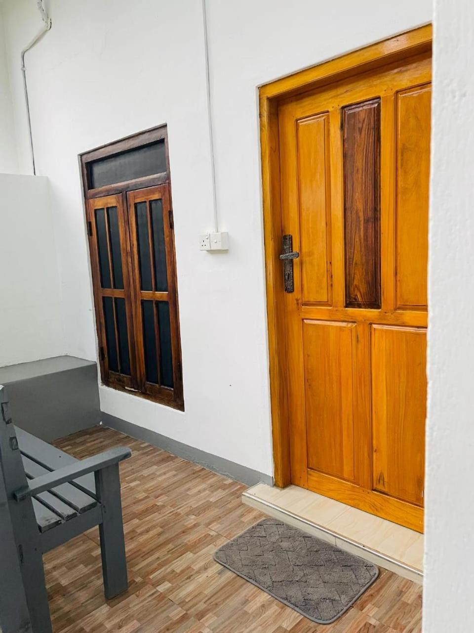 Zimbay Guest House アルガムベイ エクステリア 写真